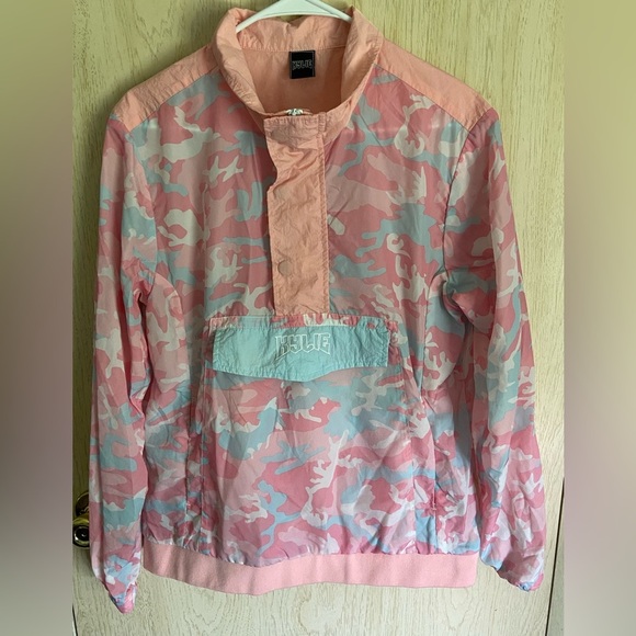 Pink Camo Kylie windbreaker jacket Kylie Jenner Peach Pink Blue Sz Small - Picture 2 of 12